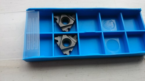 Seco threading inserts - 2,