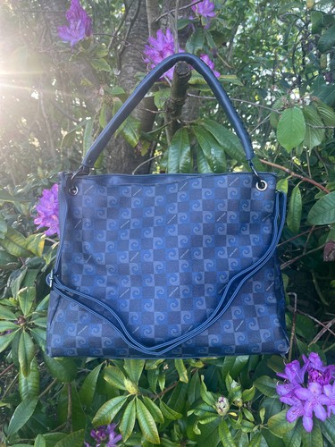 Lovely pierre cardin - lovely,