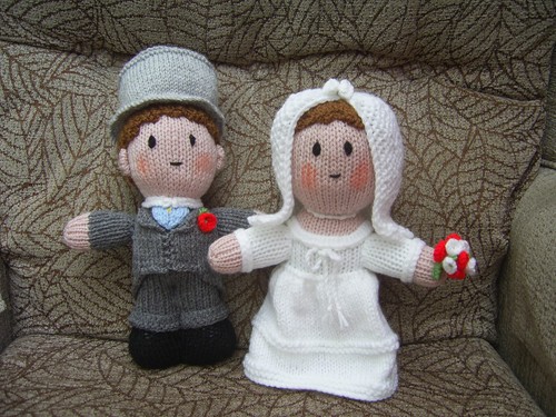 Bride groom hand knitted - &,