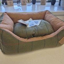 Danish Design Hunter Tweed