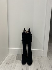 Fairfax & Favour Regina Suede