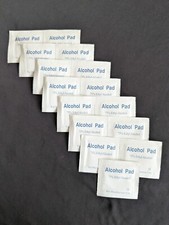 15 PADS * 75% Alcohol Wipes