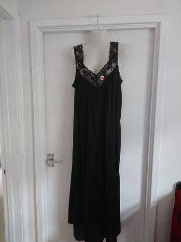 Vtg black silky soft - vtg, semi