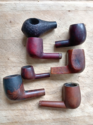 Varied smoking pipes - 7,