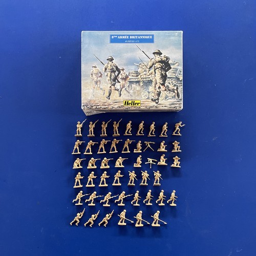 Heller toy soldiers - soldiers, 8th