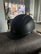 One k Defender Black / Rose