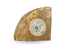 Lincolnshire Poacher Cheese |