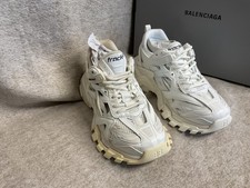 BALENCIAGA White Track 2