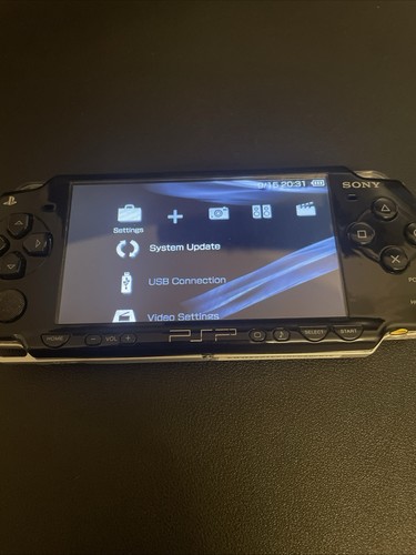 Psp 2000 piano black - psp, black(please
