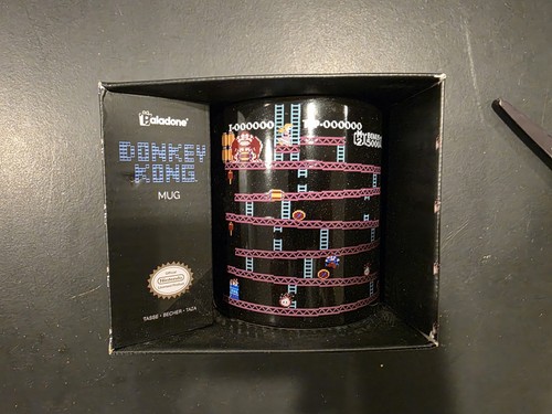 Donkey kong paladone mug - donkey,