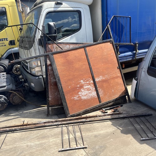 Horse box partitions and - partitions, 2