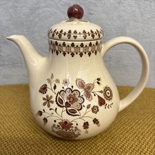 Vintage Johnson Brothers Old Granite Jamestown Coffee Pot  - 9” Tall