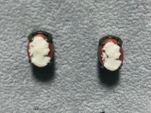 Vintage cameo earrings - cameo,