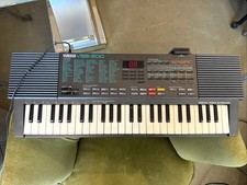Yamaha Portasound VSS -200 vintage digital sampler/ synthesizer keyboard