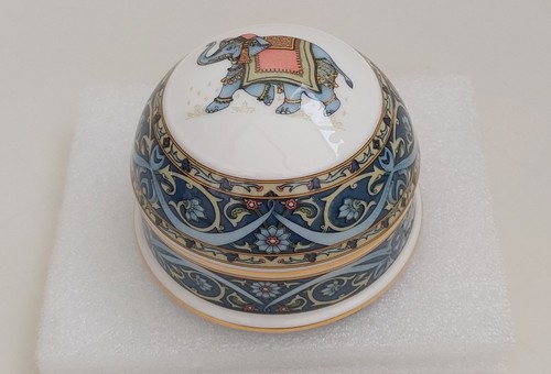 Wedgwood bone china blue - wedgwood,