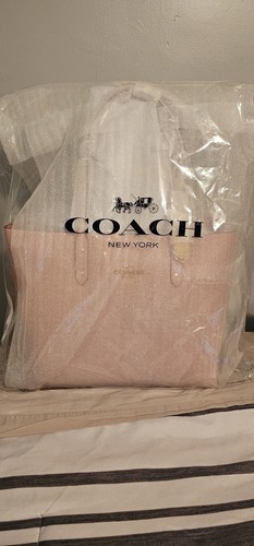 Coach f72673 town tote - tote, large