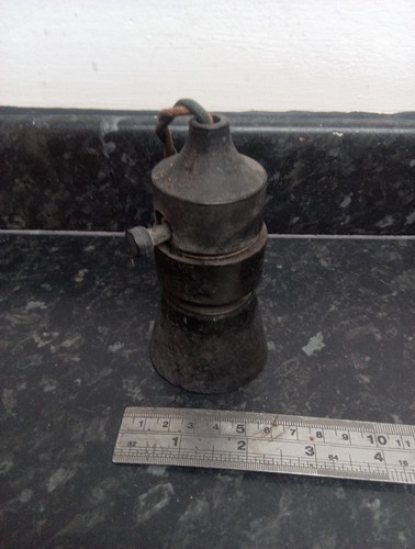 Vintage bulb holder bakelite - vintage,