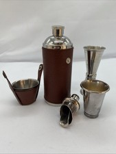 Job Lot Of Alcohol Related Items Hunting Flask,  Cocktail Measures,  Wine Pourer