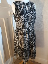 Wallis Lined Chiffon Animal Print Black/Ivory Fit and Flare Dress Size 16 VGC