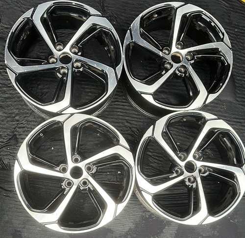Genuine set mg hs - 4,