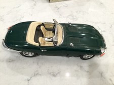 Bburago 1961 jaguar - 1:18,