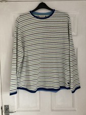 Country Rose Round Neck Top