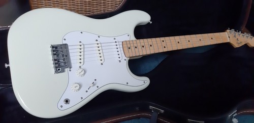 1984 standard stratocaster dan - standard,