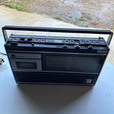 Grundig C 6000 vintage Radio and cassette player. 