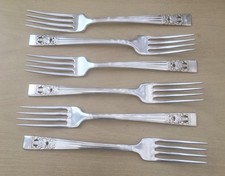 Set of 6 Community Hampton Court Dinner Forks.