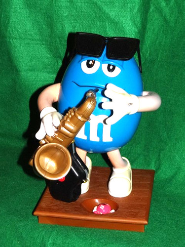 Blue peanut candy - peanut, m&m