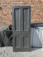 Black indoor living - 2x,