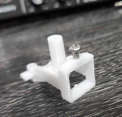 Track player head bracket - track,
