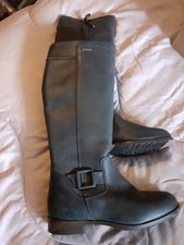 Immaculate! Ladies DUBARRY