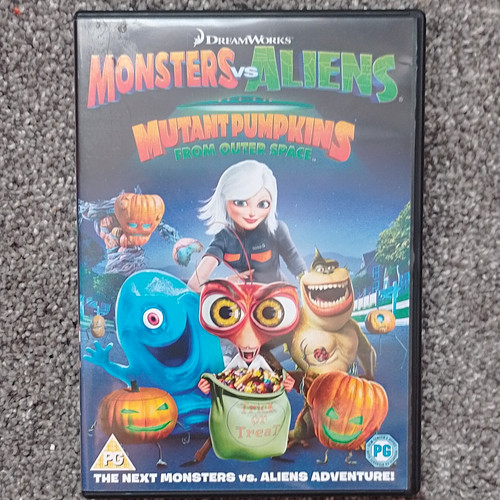 Dreamworks monsters aliens - monsters, vs