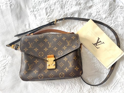 Louis vuitton pochette metis - louis,