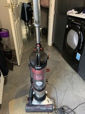 Vax Upright Vacuum lightweight Lift Steerable Max Bagless