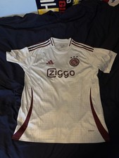 Ajax Football Shirt XL