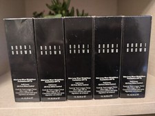Bobbi Brown Skin Long Wear Weightless Foundation 30ML SPF 15. ASSORTED SHADES