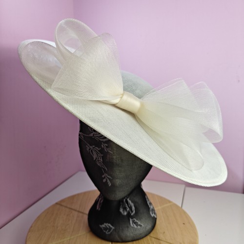 Ivory cream large fascinator - cream,