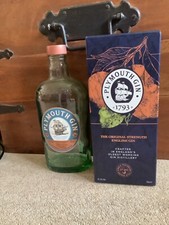 PLYMOUTH GIN  Original strength English gin EMPTY BOTTLE 70 cl WITH BOX