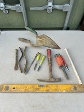 Brick Layers Tool Kit Trowels