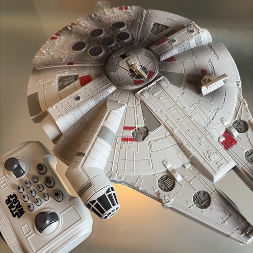 Star wars millennium falcon - millennium,