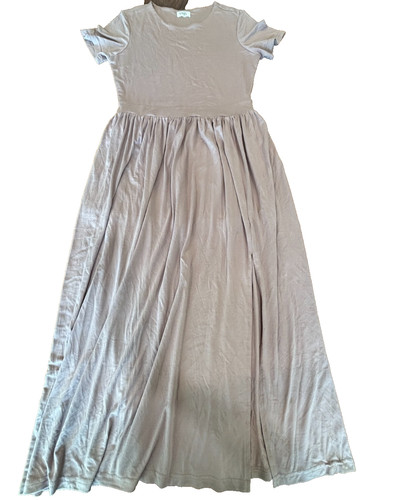 Nwot priv size medium - medium, womens'