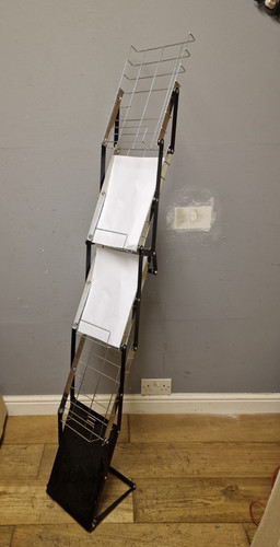 Folding pocket brochure - folding,