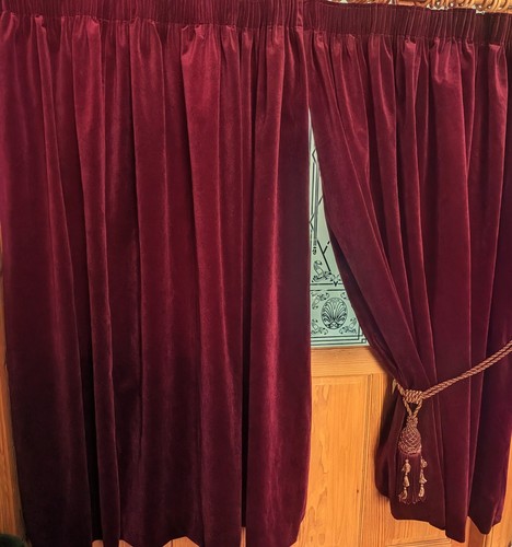 Velvet curtains claret - velvet, red