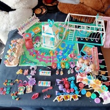 1)Huge Bundle of Quints Dolls and Playsets 