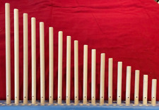 Graduated pegs for peg looms