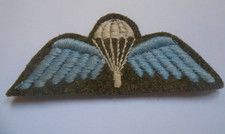 parachute wing   second war era original genuine  wing  in good used  condition