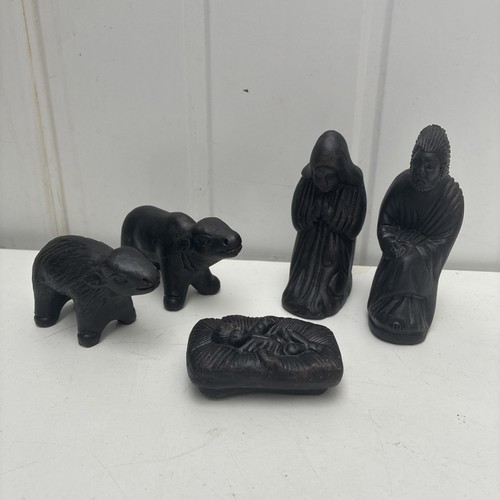 Small ceramic manger set - small,