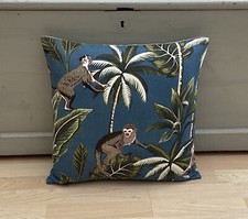 Fryett' Monkey Animals in Teal
